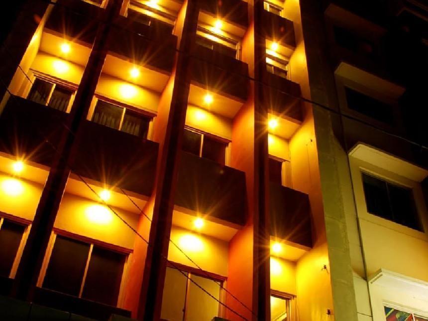 Hotel Wisata Palembang Eksteriør billede