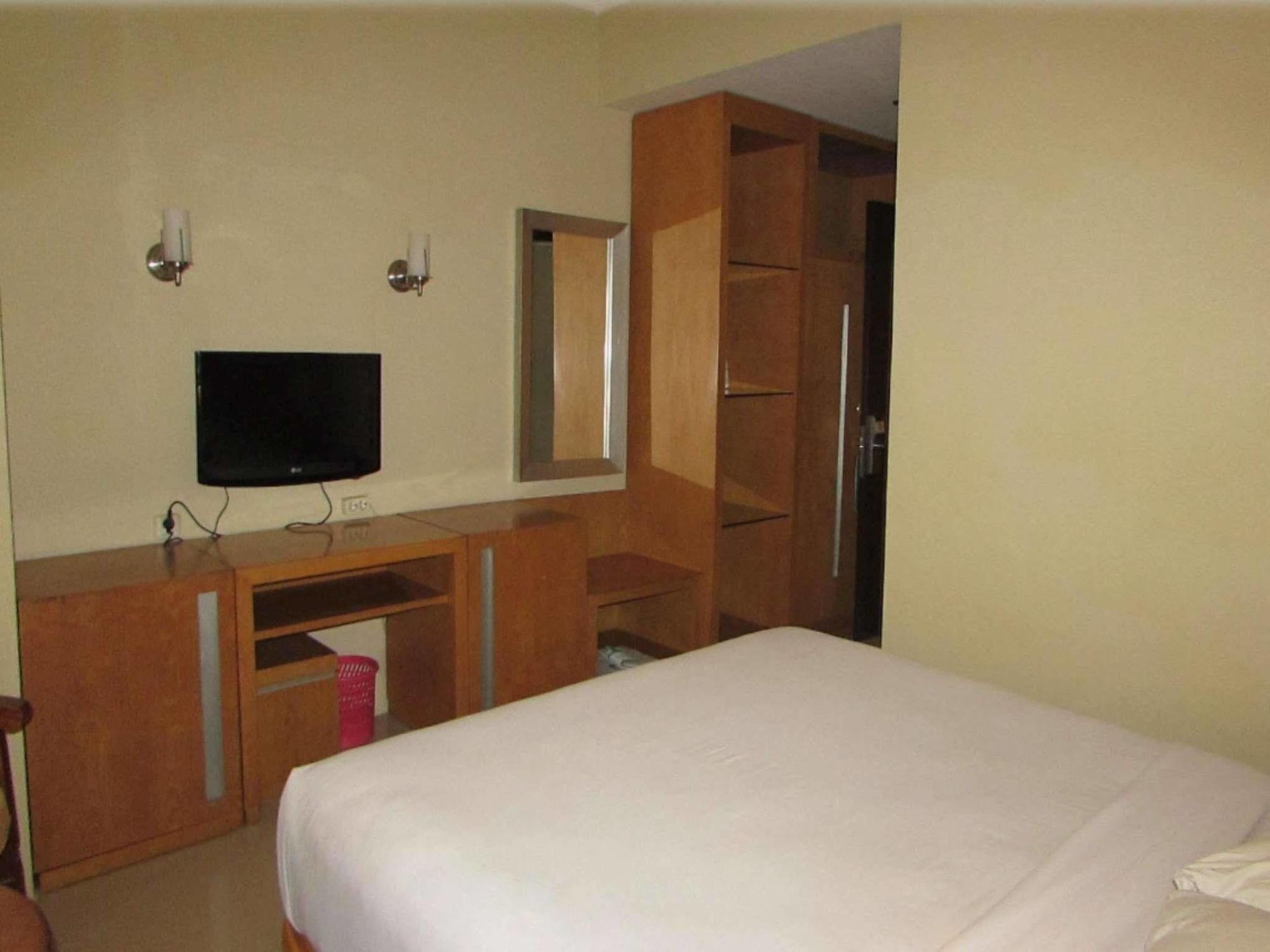 Hotel Wisata Palembang Eksteriør billede